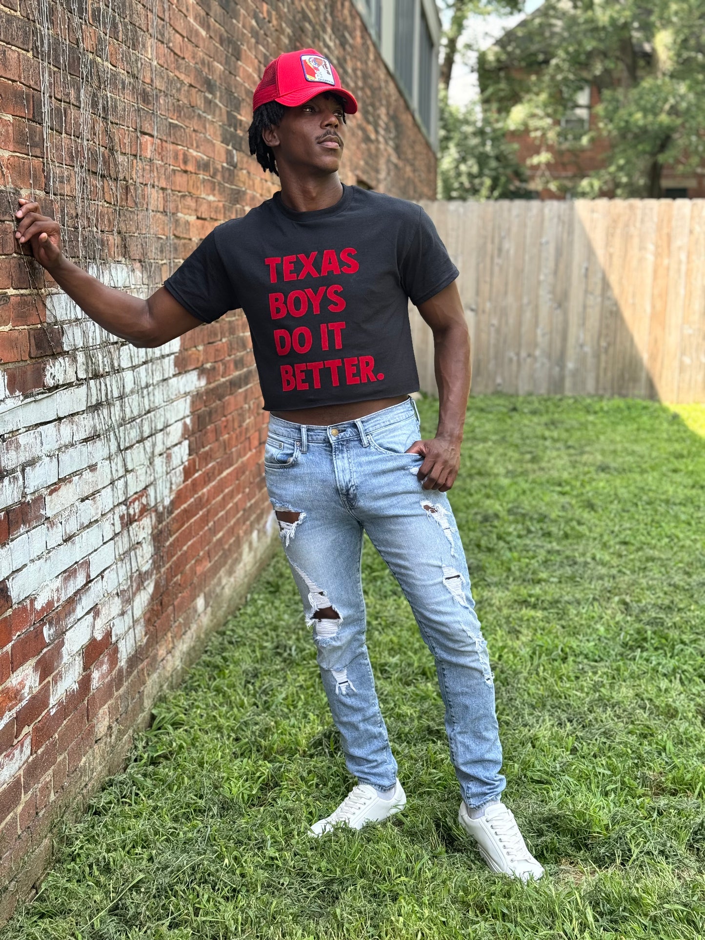 CROP TOP: Texas Boys Do It Better