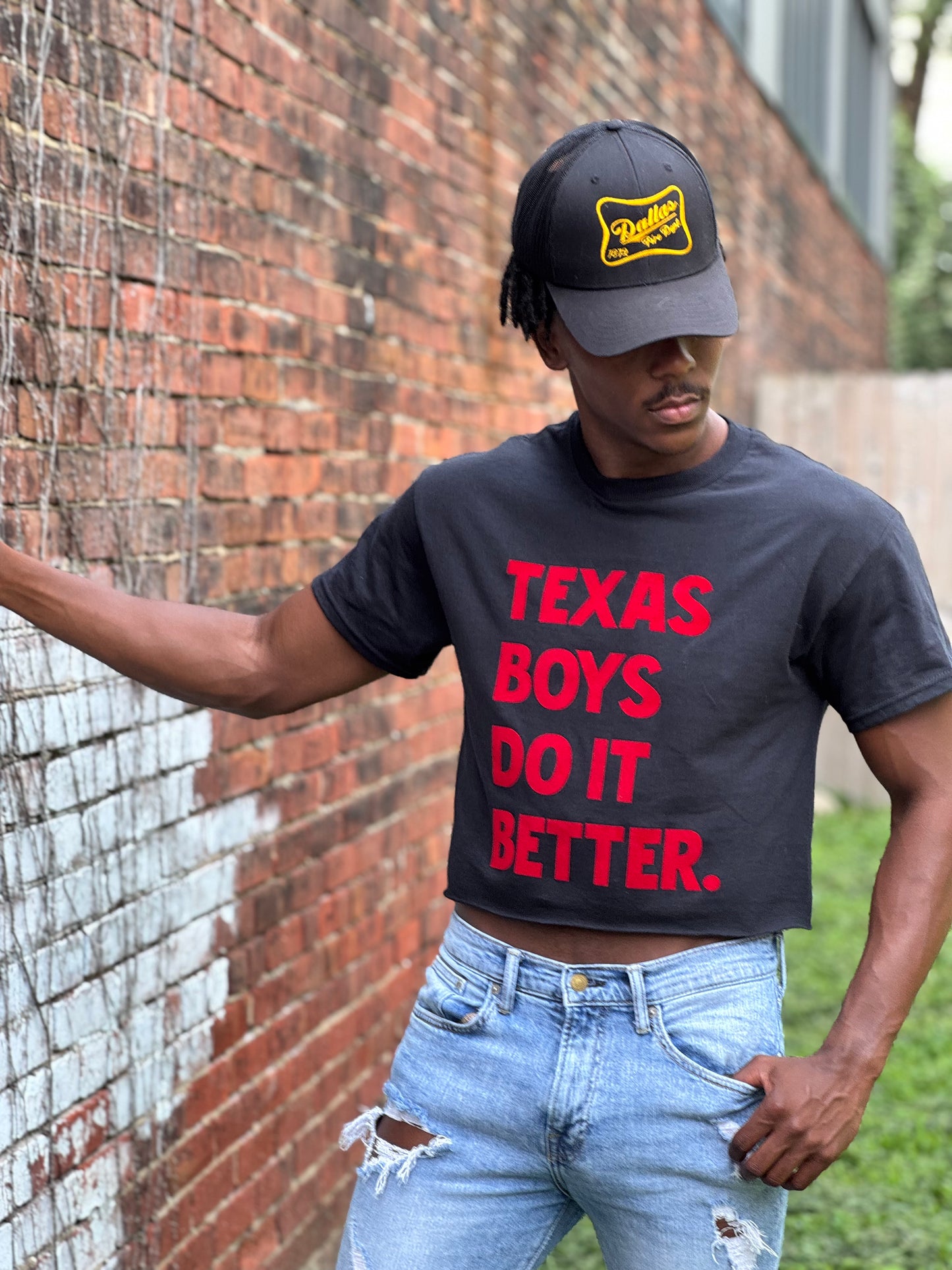 CROP TOP: Texas Boys Do It Better